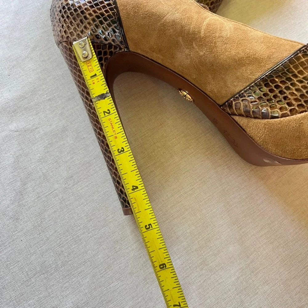 Tory Burch 8.5M Tan Suede Brown Snakeskin T-Strap Peep Toe Platform Heels Pumps